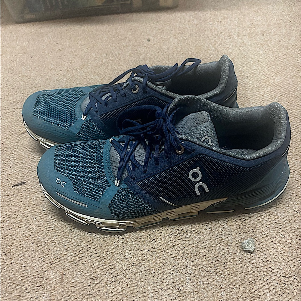 On Running Navy and Gray Sneakers